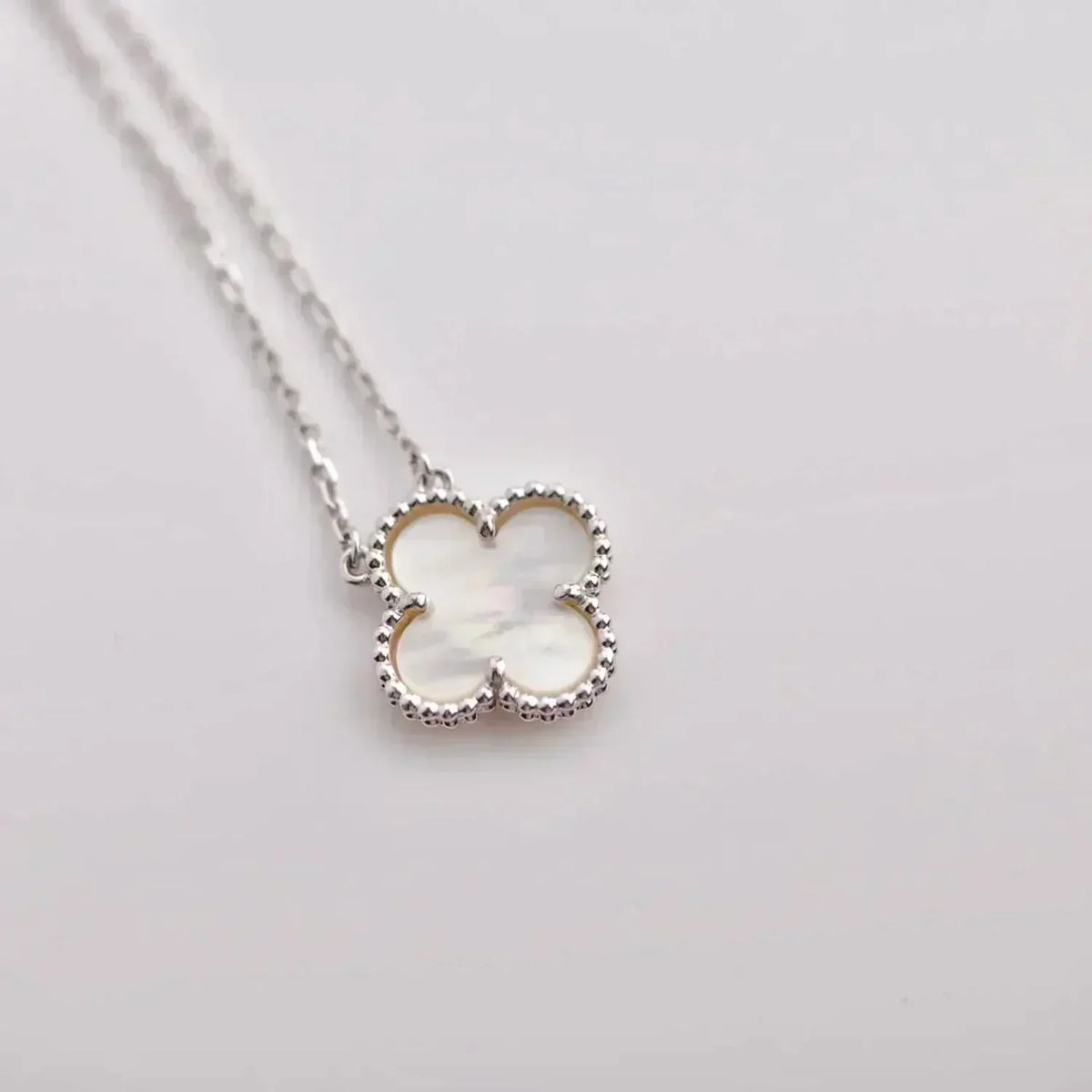 [Resenly Jewelry]CLOVER  15MM WHITE MOTHER-OF-PEARL SILVER