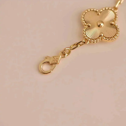 [Resenly Jewelry] CLOVER 5 MOTIF LASER BRACELET COLLECTION