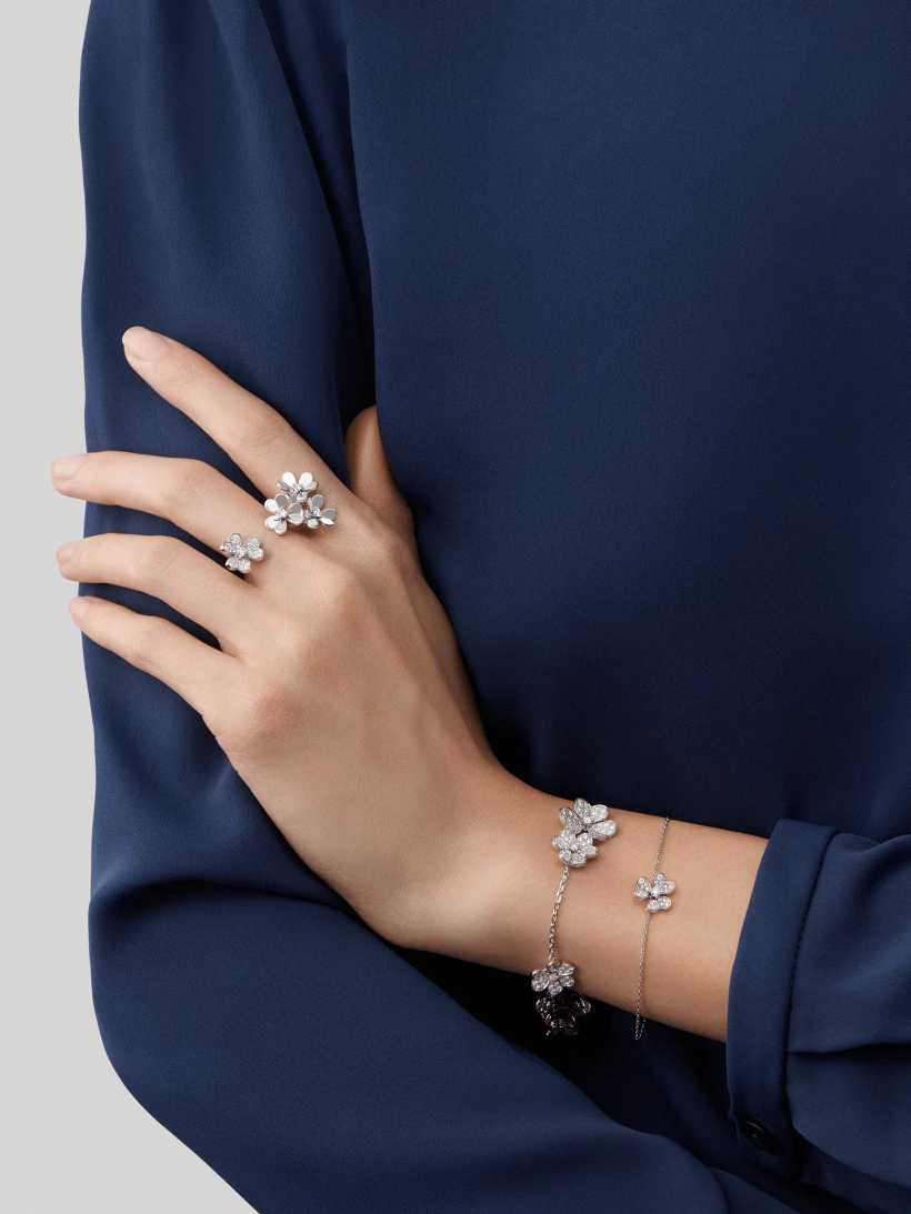[Resenly Jewelry]FRIVOLE SILVER FLOWER DIAMOND BRACELET