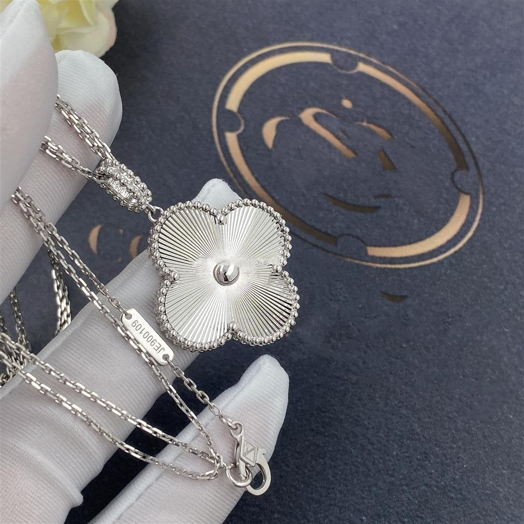 [Resenly Jewelry]CLOVER 25MM SILVER BIG CLOVER NECKLACE