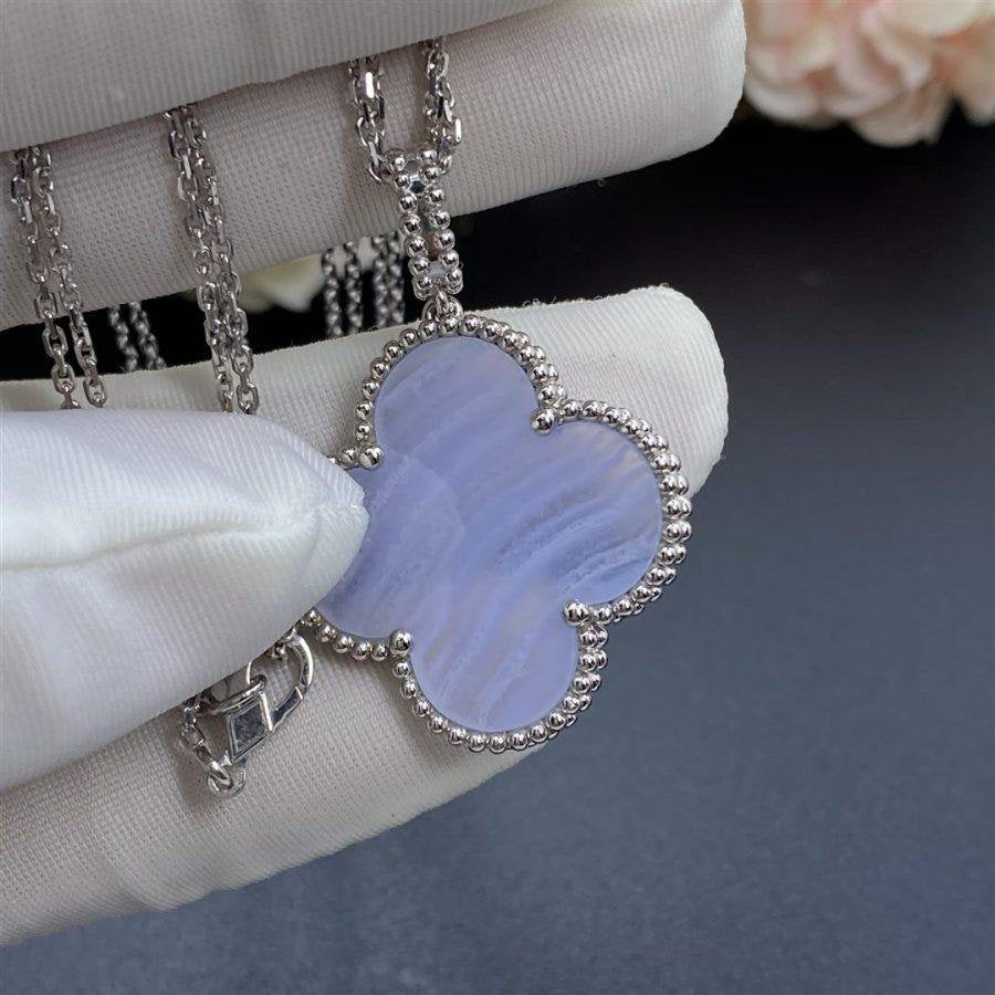 [Resenly Jewelry]CLOVER SILVER CHALCEDONY BIG CLOVER NECKLACE