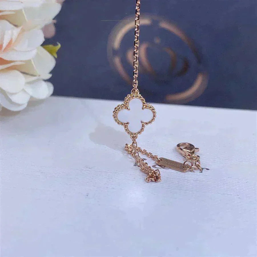 [Resenly Jewelry]CLOVER WHITE MOP SINGLE FLOWER BRACELET