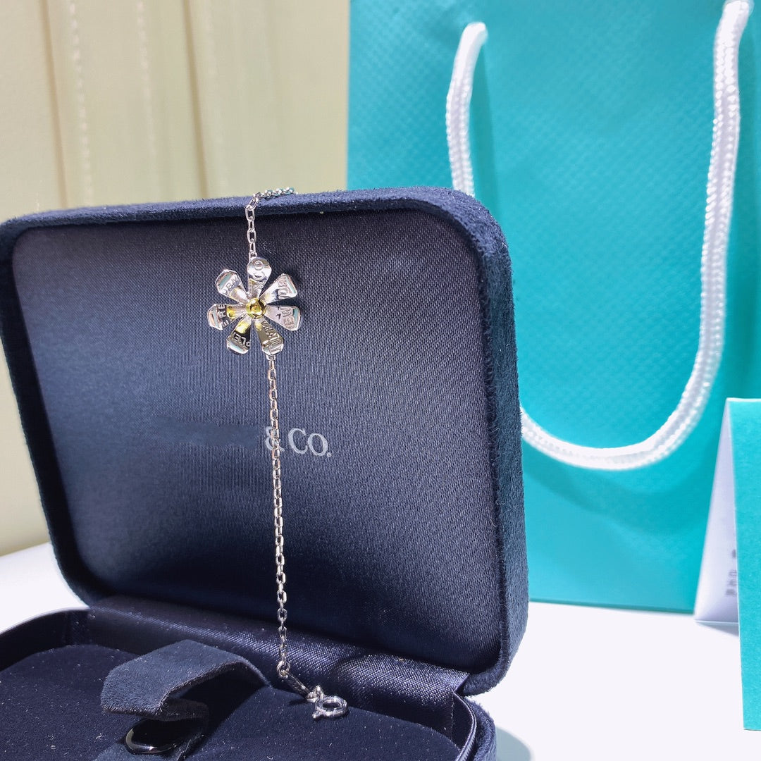 [Resenly Jewelry]FLOWER RETURN TO TIF BRACELET