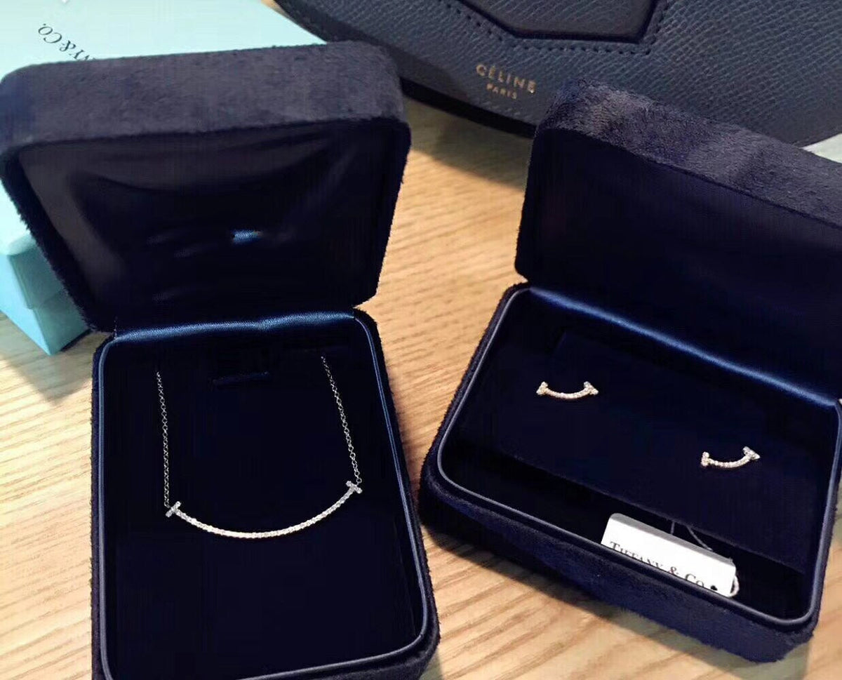 [Resenly Jewelry]SMILE DIAMOND EARRINGS