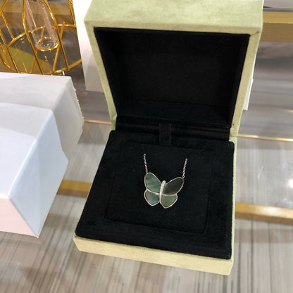 [Resenly Jewelry]LARGE BUTTERFLY SILVER PENDANT DIAMOND NECKLACE
