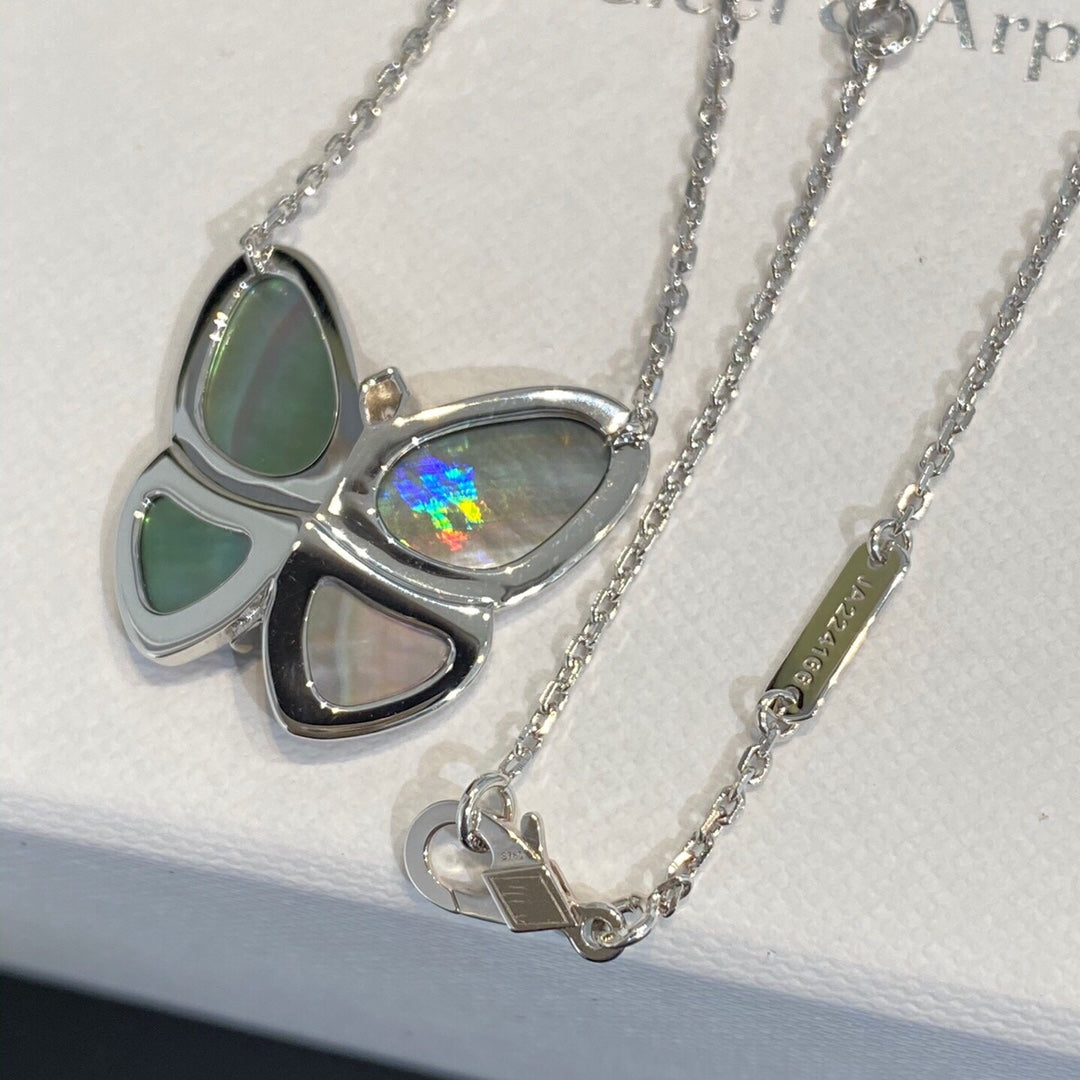 [Resenly Jewelry]LARGE BUTTERFLY SILVER PENDANT DIAMOND NECKLACE