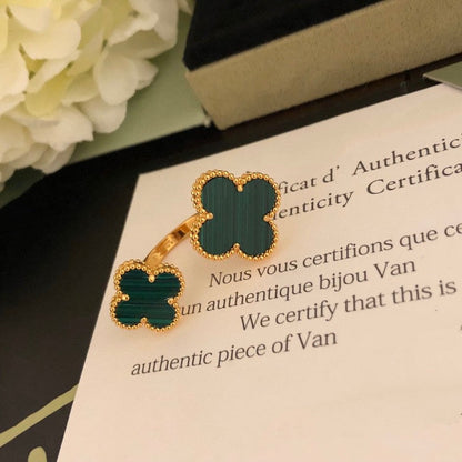 [Resenly Jewelry]CLOVER BETWEEN THE FINGER RING