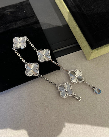 [Resenly Jewelry] CLOVER 5 MOTIF LASER BRACELET COLLECTION